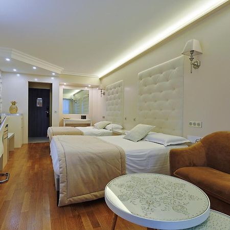 Hotel Le Fouquet'S Cannes Exterior foto