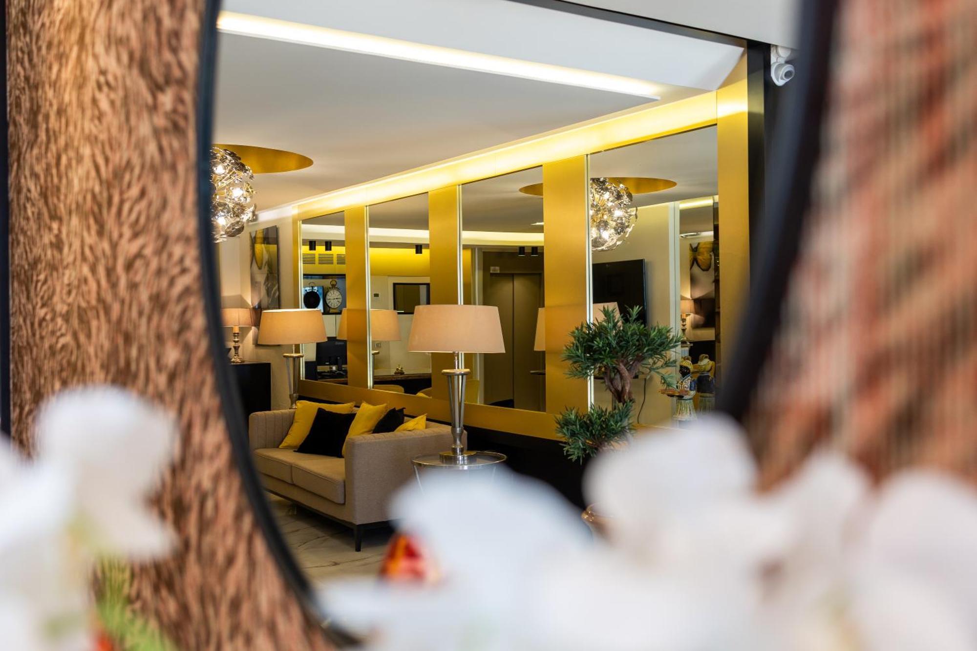 Hotel Le Fouquet'S Cannes Exterior foto